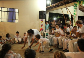 “Vila, lá”: Capoeira Angola no “Folclorarte” da Escola Estadual Dom Abel