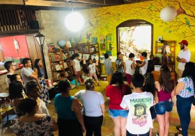 OJALAYÉ (mercado do mundo) encerra a semana da consciência negra na Escola Pluricultural Odé Kayodê